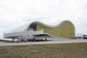 Teatro Popular Oscar Niemeyer, Niterói