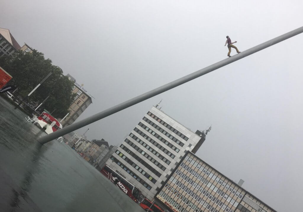 Himmelsstürmer, Man walking to the sky, Kassel