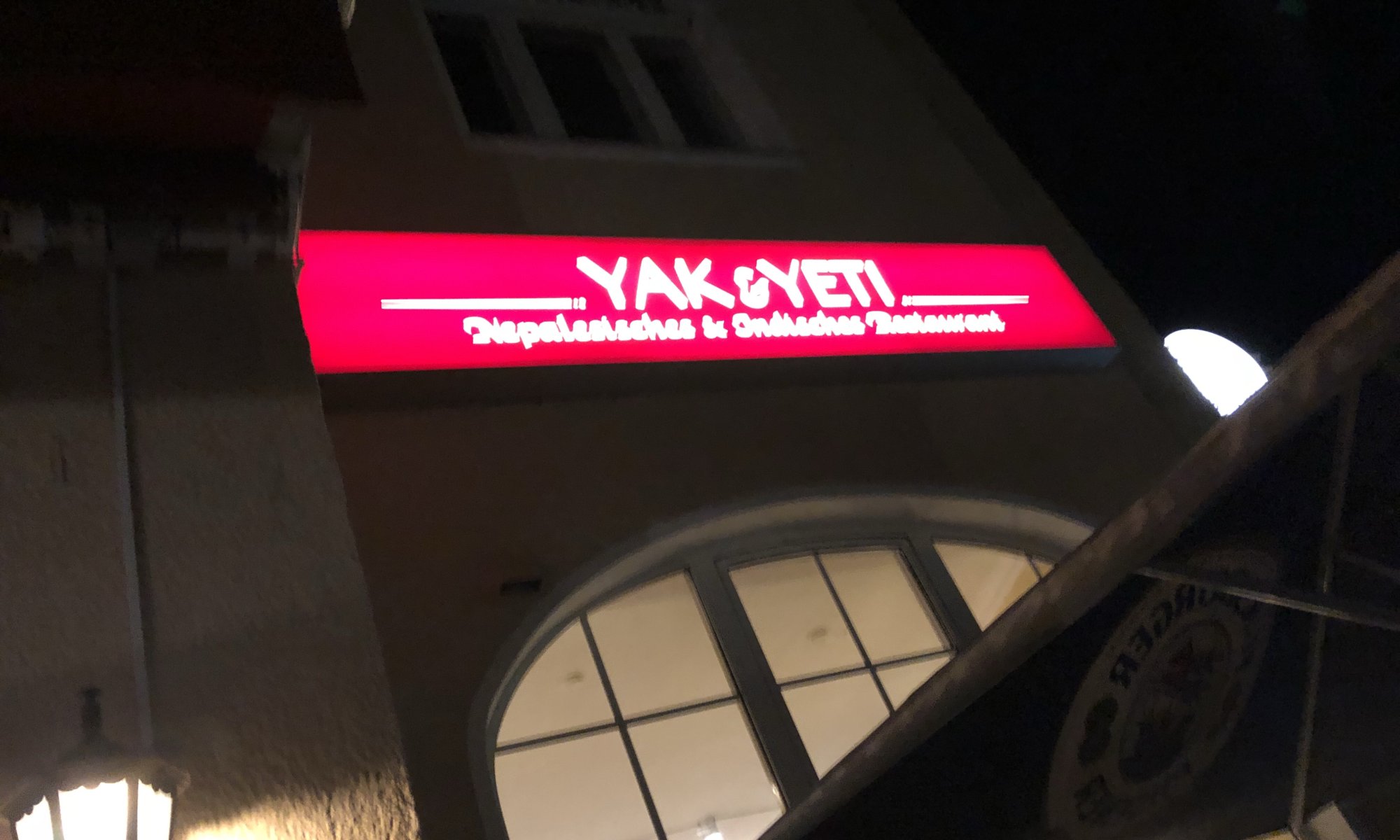Yak & Yeti, Berlin