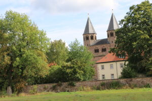 Kloster Bursfelde, Klaus-Bahlsen-Pfad, Bursfelde, Hann. Münden