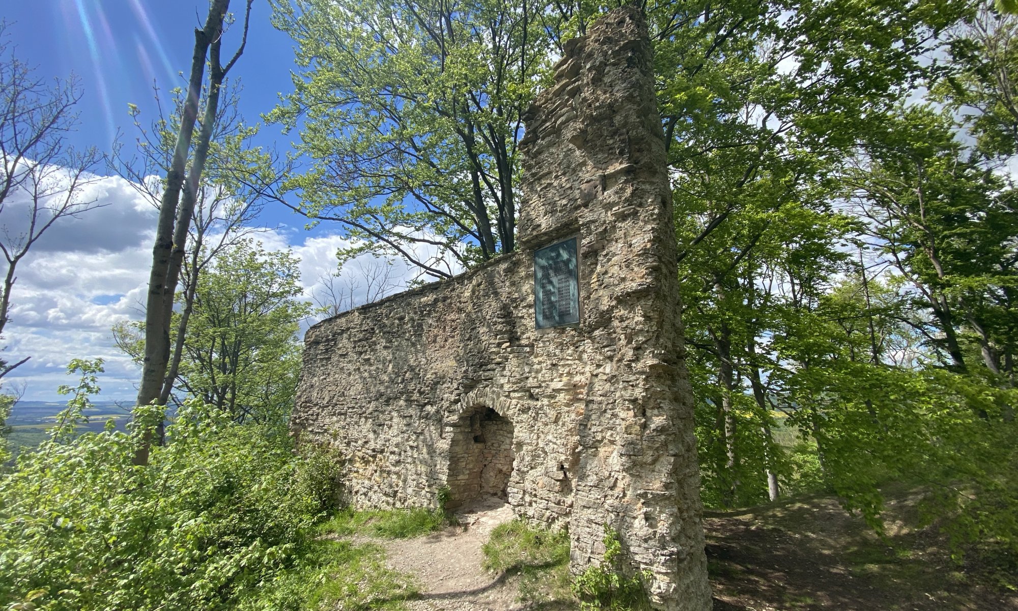 Castle ruin Altengleichen, Gleichen