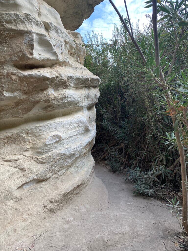 Avakas gorge, Πέγεια