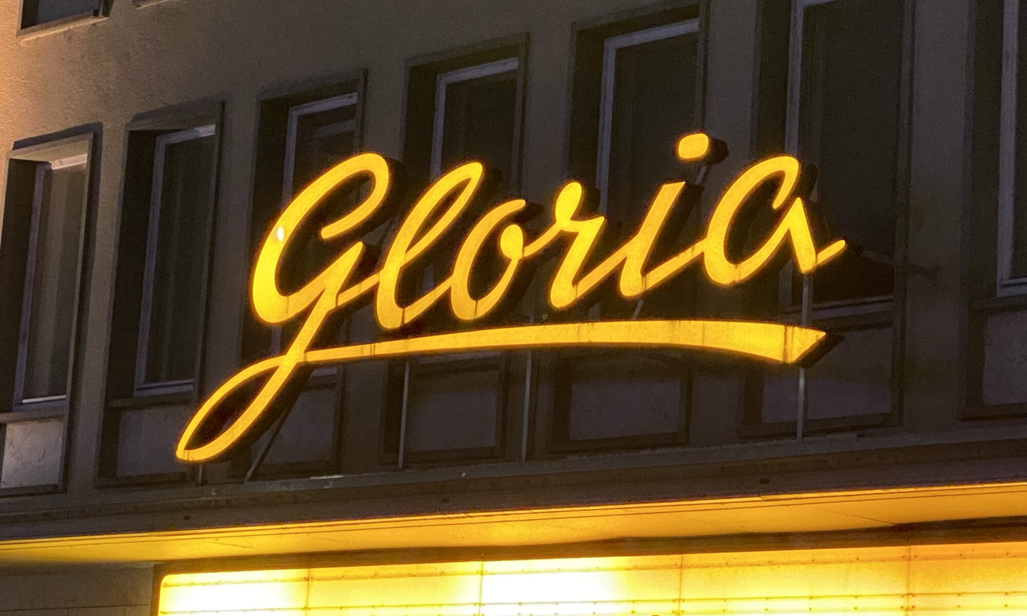 Gloria, Kassel