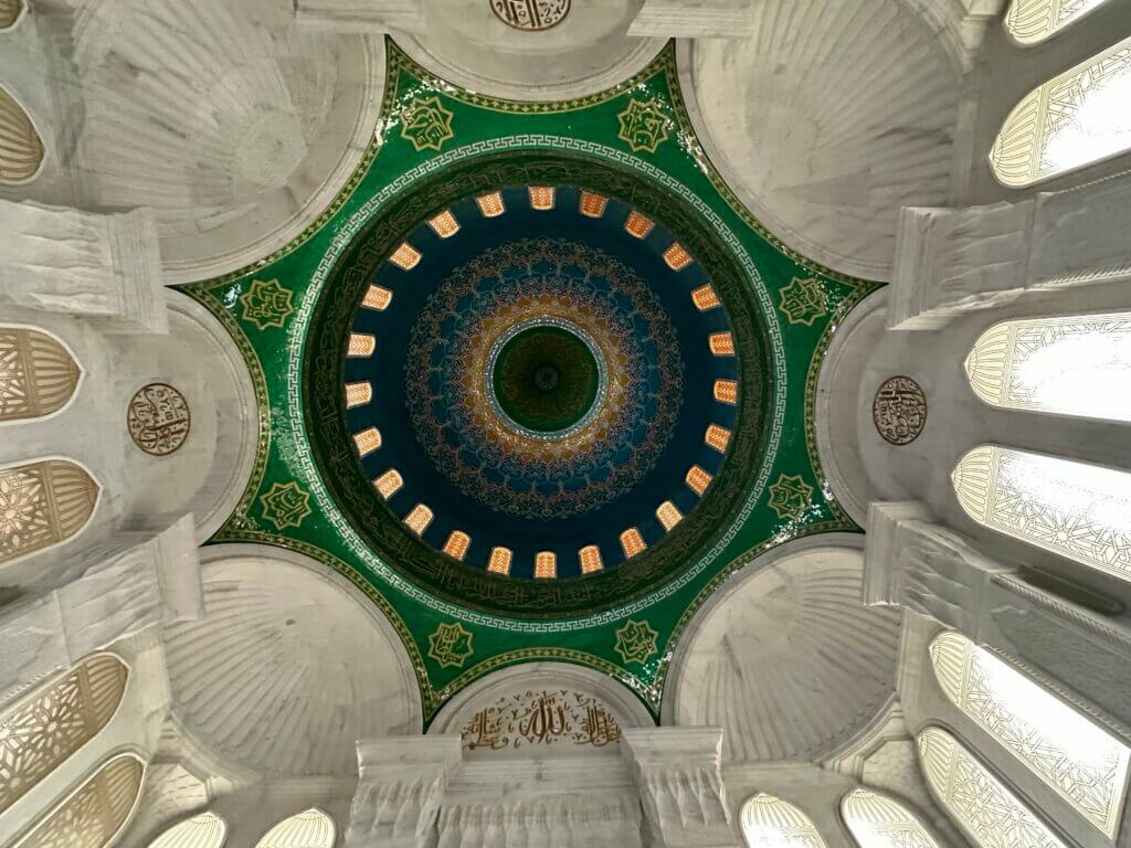 Bibi Heybat mosque, Bakı