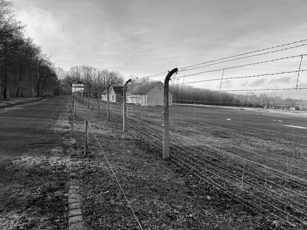 Barb wire, Buchenwald
