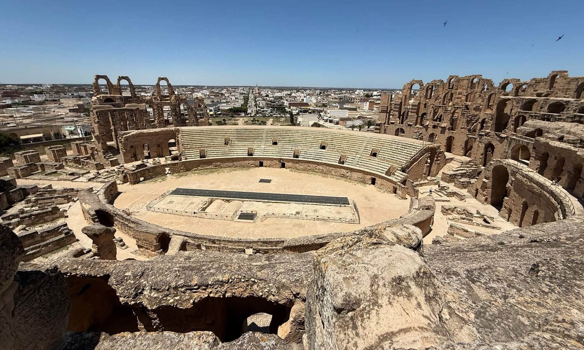 Amphithéâtre, الجم