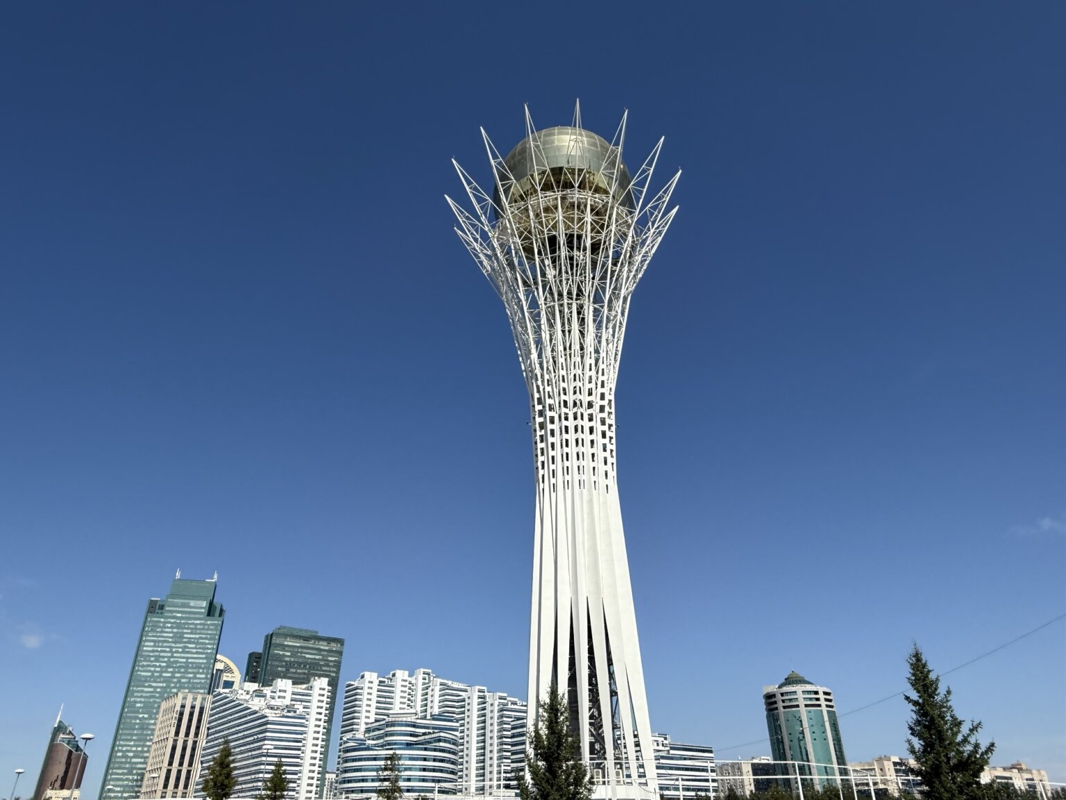 Iconic Baiterek tower / Samruks nest, Астана ⋆ The Passenger