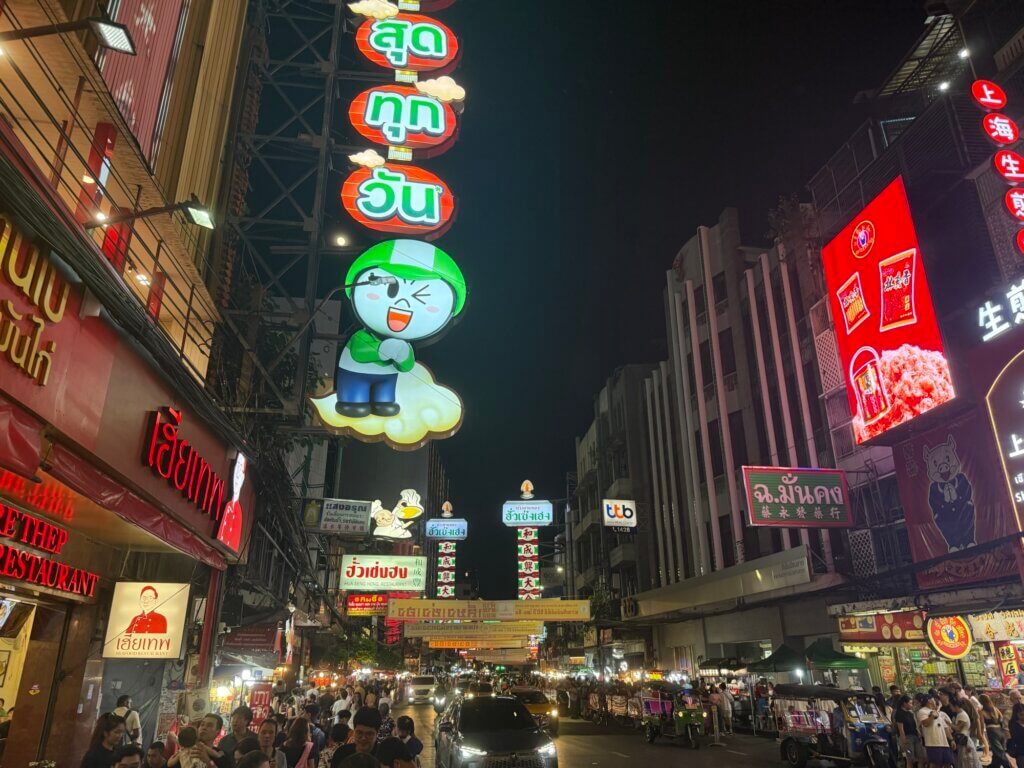 Chinatown: Yaowarat Road, กรุงเทพฯ