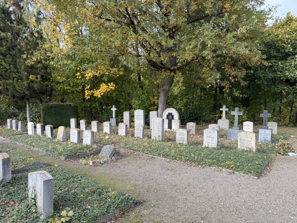 Graves of Polish DPs, Moringen