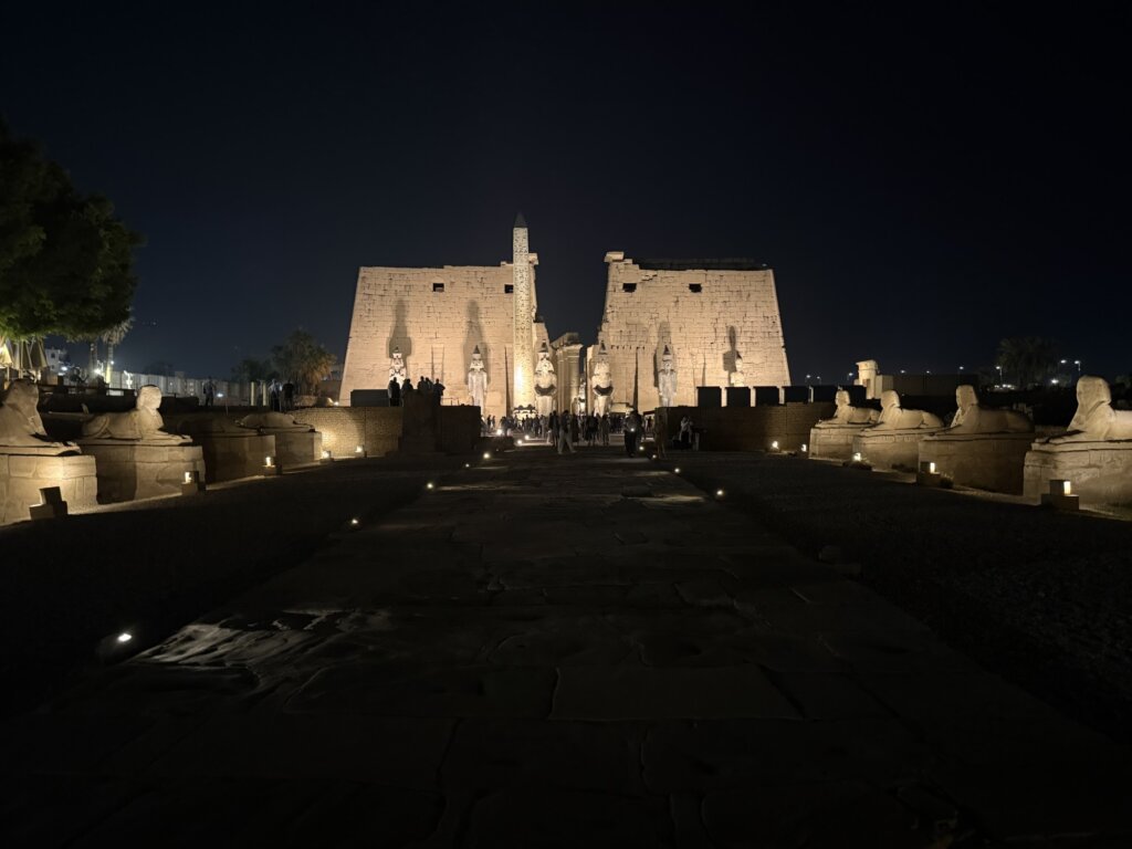 Luxor temple, الأقصر