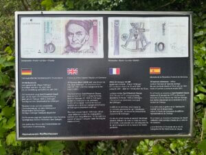 Gauß on a former German banknote, Friedland