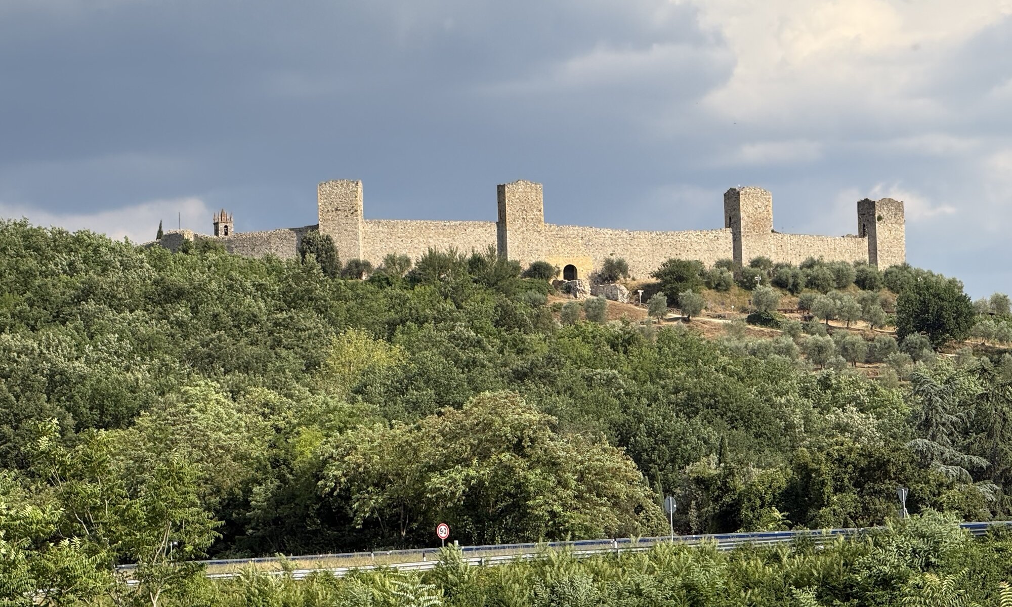 Fortification, Monteriggioni
