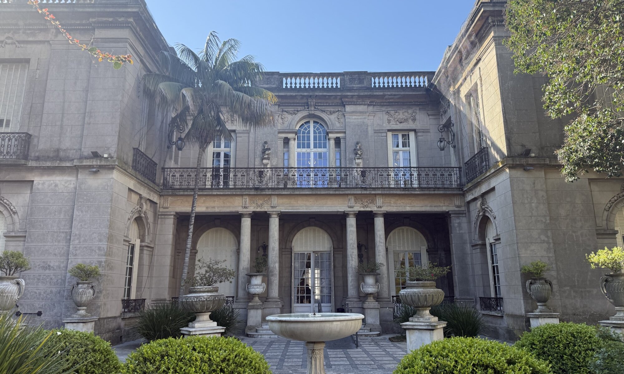 Palacio Taranco, Montevideo